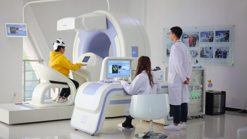中医健康管理师：自学还是报班？揭秘职业发展路径